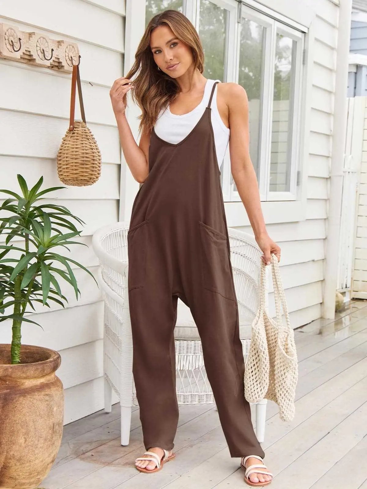 V-neck pocket jumpsuit - Love Salve